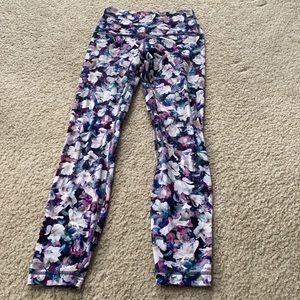 Size 4 Flower Patterned Lululemon Leggings